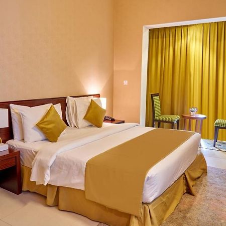 Grand Square Hotel Dubai Exterior photo