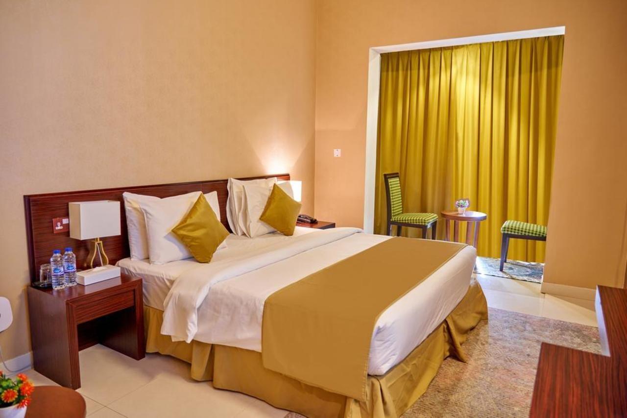 Grand Square Hotel Dubai Exterior photo