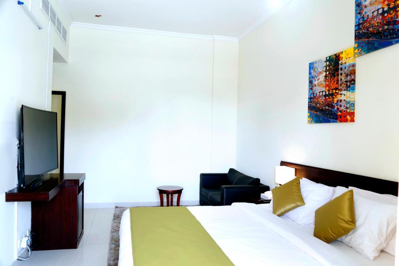 Grand Square Hotel Dubai Exterior photo
